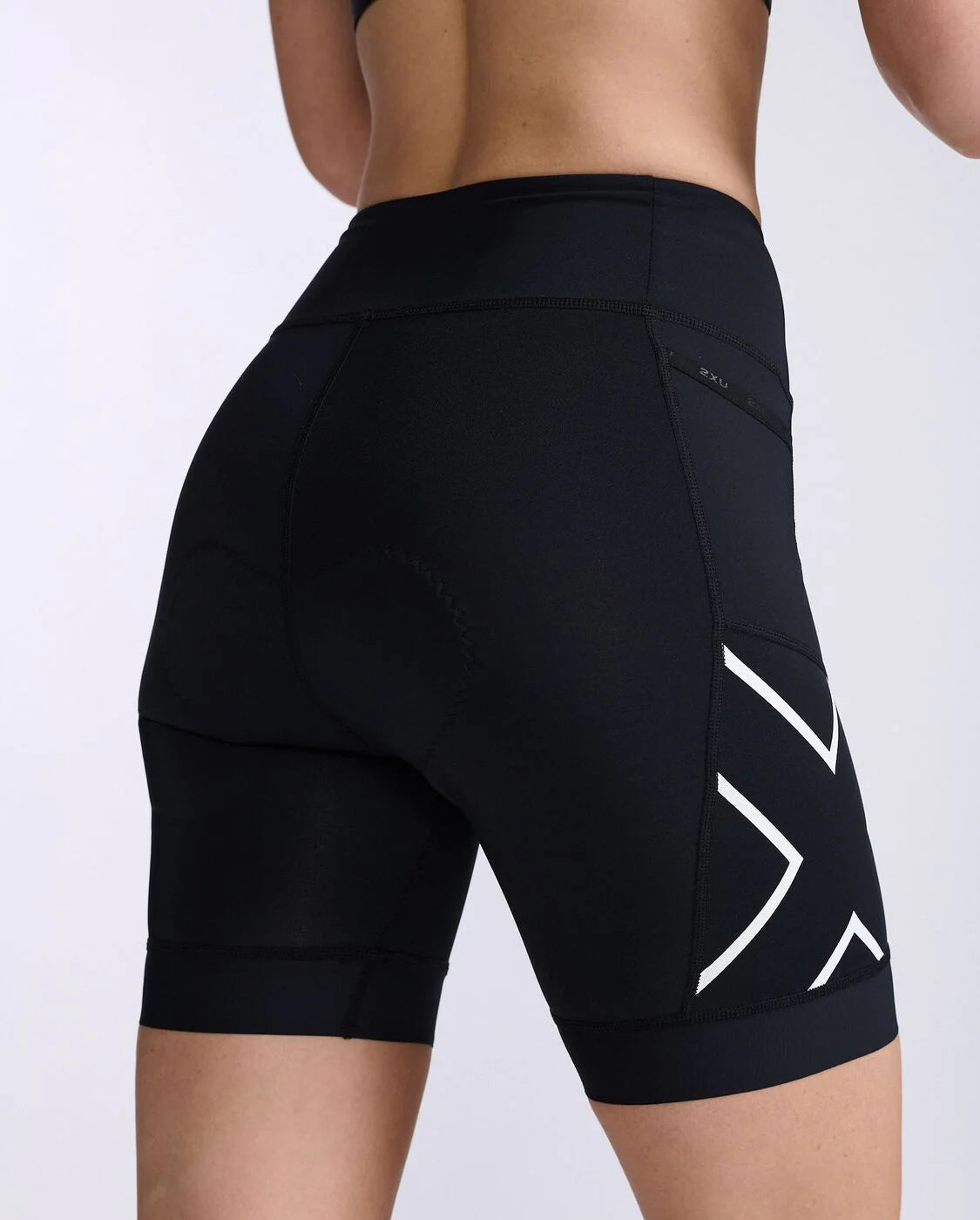 2XU Core 7 Inch Women's Tri Short - Black/White – TROISPORT SA